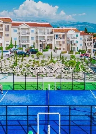 Apartment for sale in Radovići