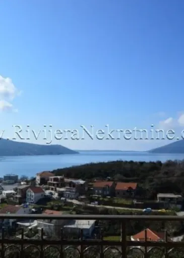 Apartment for sale in Zelenika