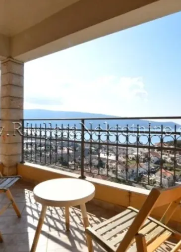 Apartment for sale in Zelenika