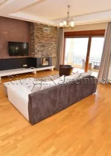 Apartment for sale in Zelenika