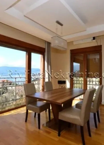 Apartment for sale in Zelenika