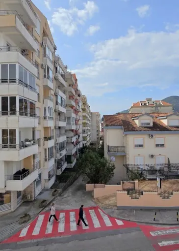 Apartment for sale in Budva