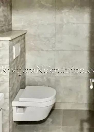 Appartement à vendre à Đuraševići