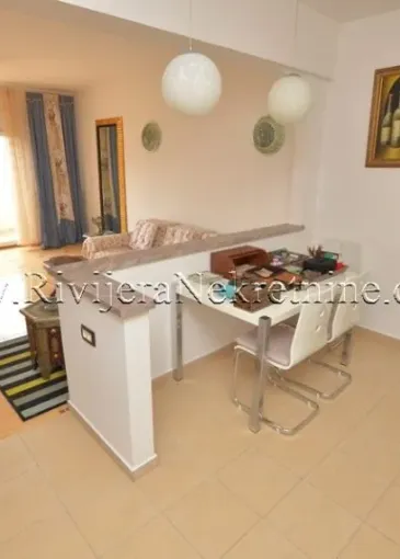 Daire satılık Zelenika'de 