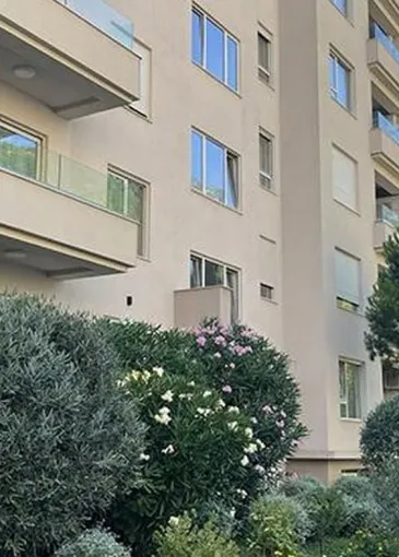 Daire satılık Bečići'de 