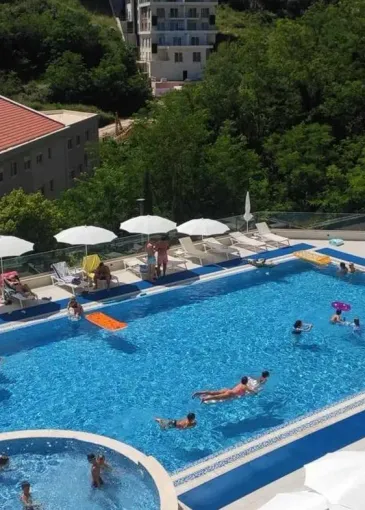 Daire satılık Bečići'de 