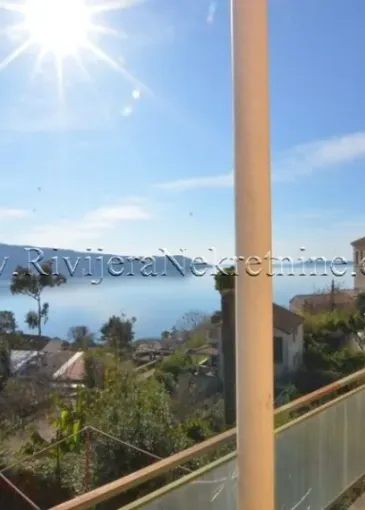 Appartement à vendre à Herceg Novi