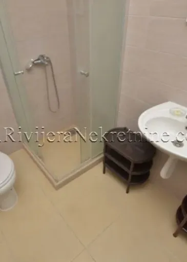 Appartement à vendre à Đenovići