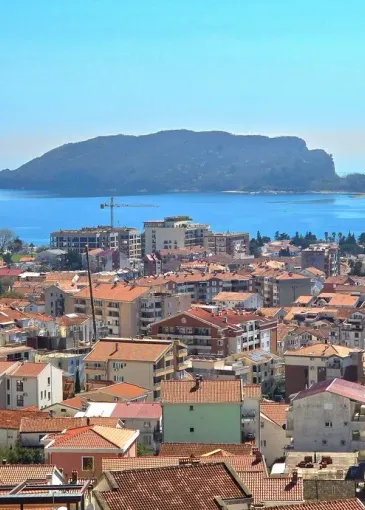 Apartment for sale in Budva