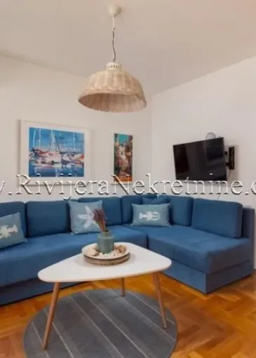 Daire satılık Dobrota'de 