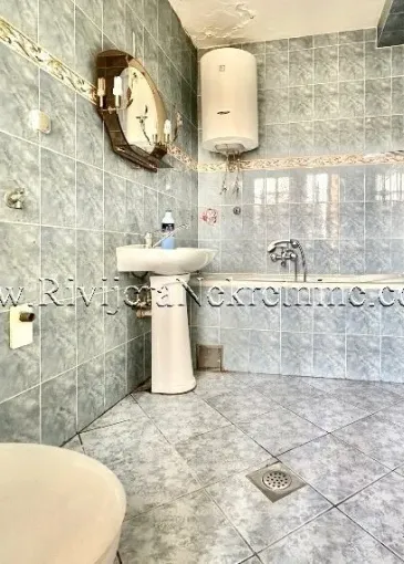 Appartement à vendre à Tivat