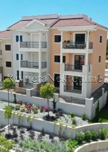 Wohnung zum Verkauf in Novo naselje