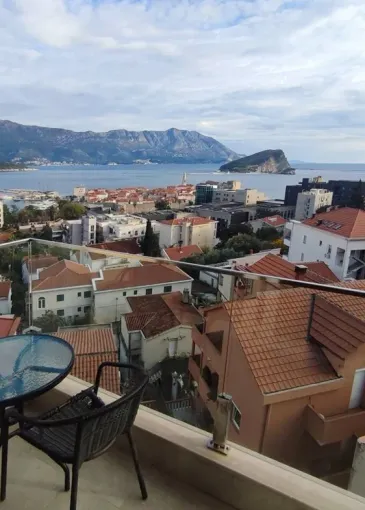 Apartment for sale in Budva