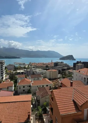 Apartment for sale in Budva