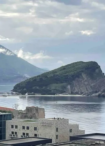 Apartment for sale in Budva