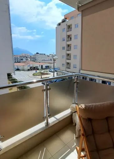 Wohnung zum Verkauf in Budva
