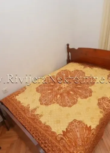 Apartment for sale in Igalo