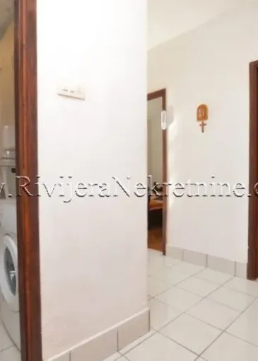 Apartment for sale in Igalo