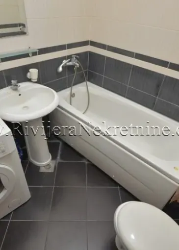 Apartment for sale in Igalo