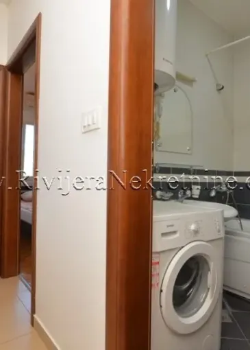 Apartment for sale in Igalo