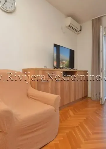 Apartment for sale in Igalo