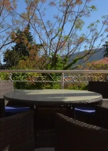 Apartment for sale in Đenovići