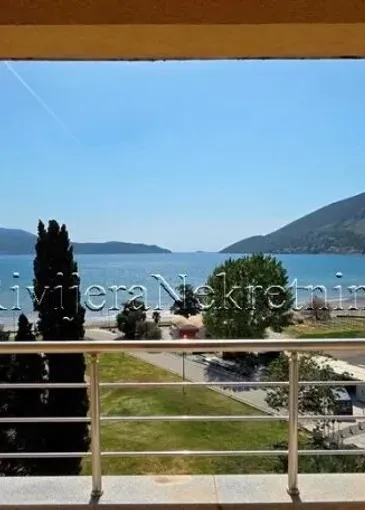 Apartment for sale in Igalo