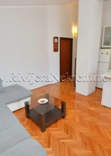 Apartment for sale in Baošići