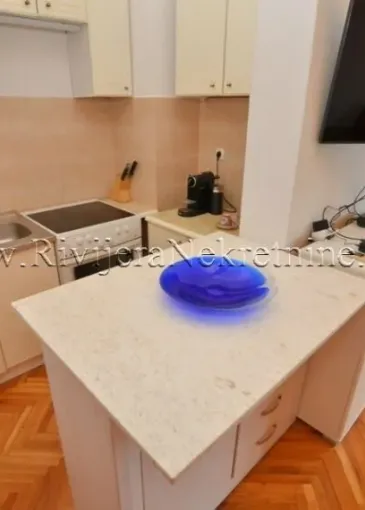 Apartment for sale in Baošići