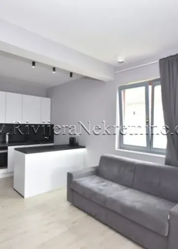 Wohnung zum Verkauf in Đenovići