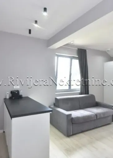 Wohnung zum Verkauf in Đenovići