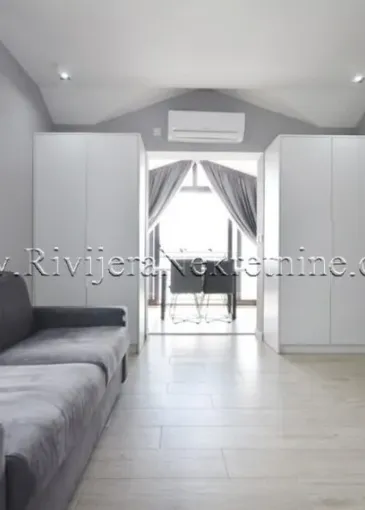 Wohnung zum Verkauf in Đenovići