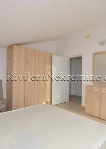 Apartment for sale in Đenovići
