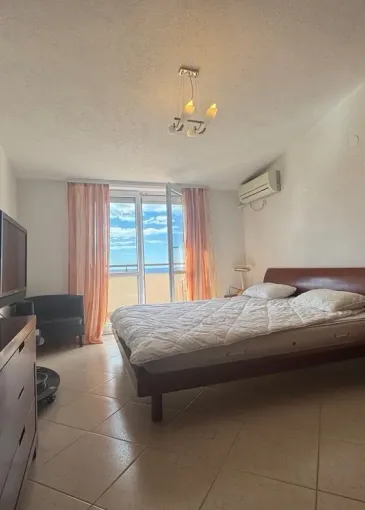 Apartment for sale in Petrovac