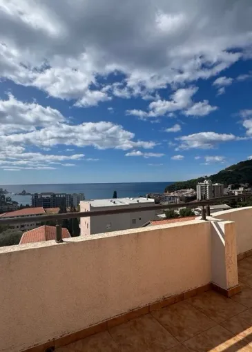 Apartment for sale in Petrovac