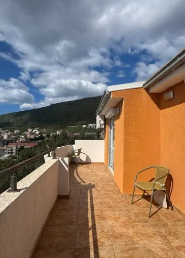 Apartment for sale in Petrovac