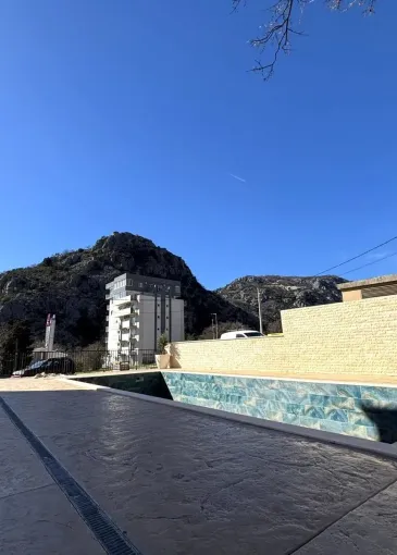 Apartment for sale in Sutomore