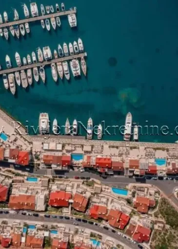 Apartment for sale in Novo naselje