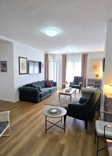 Apartment for sale in Budva