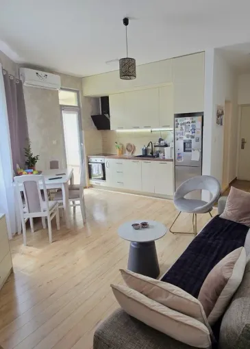 Apartment for sale in Bečići