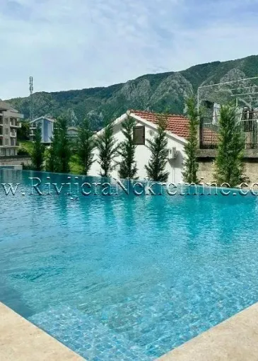 Apartment for sale in Dobrota