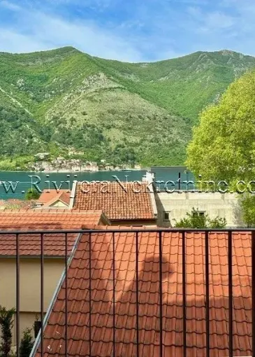 Apartment for sale in Dobrota