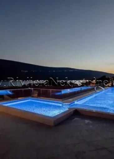 Apartment for sale in Baošići