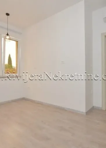 Apartment for sale in Đenovići