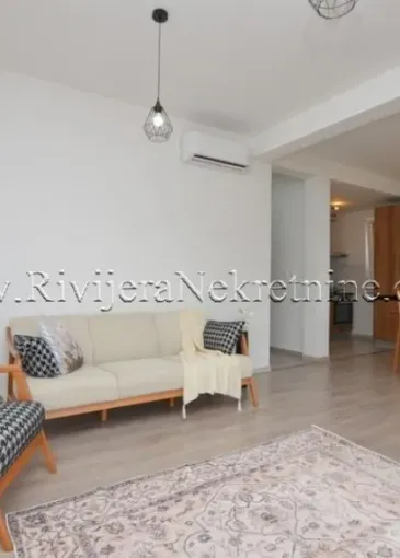 Apartment for sale in Đenovići