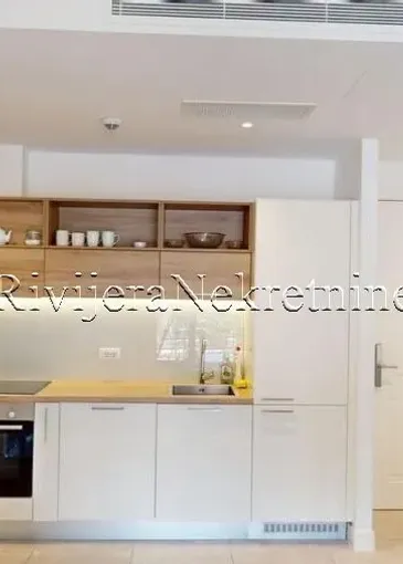 Apartment for sale in Novo naselje