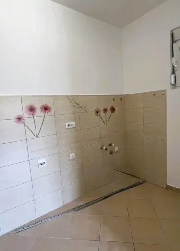 Appartamento in vendita a Podgorizza
