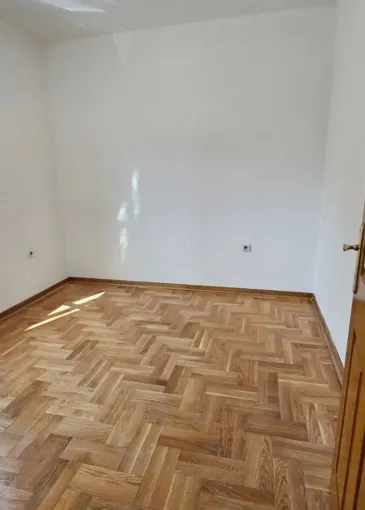 Appartamento in vendita a Podgorizza