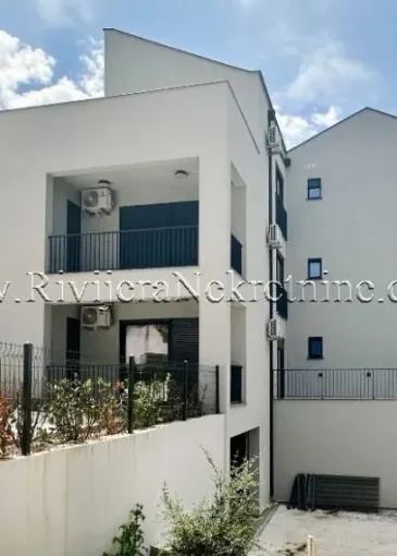 Apartment for sale in Kavač