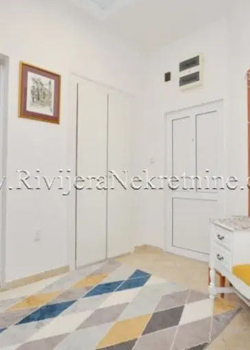 Daire satılık Meljine'de 